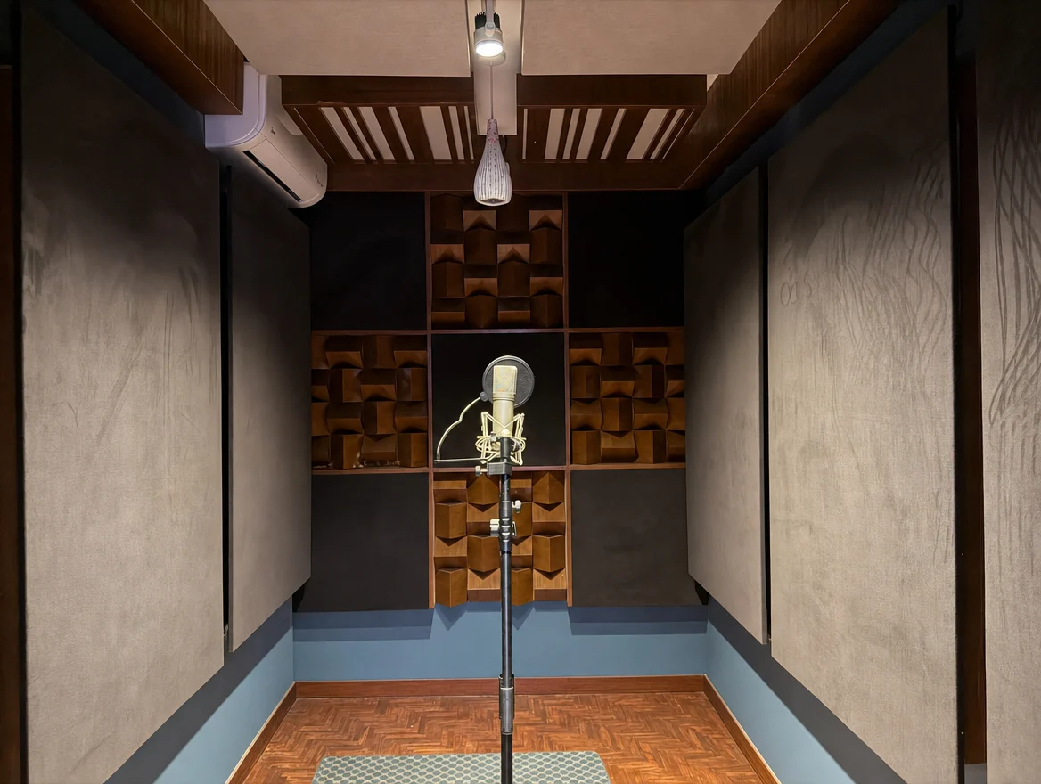 Studio A - clean booth
